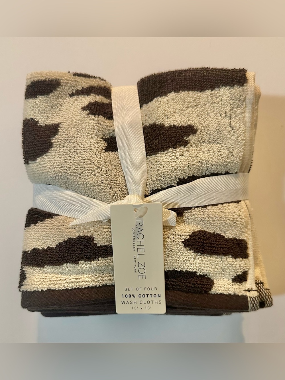 4pc Rachel Zoe Brown and Cream Cow Print Wash Towels